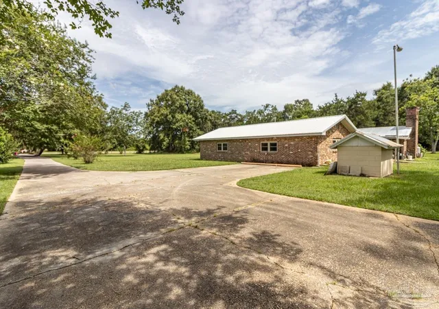 4th image of 3805 N Hwy 29, Cantonment, FL 32533 | MLS# 686974