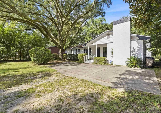 Photo 4 of Single family home for sale at 5837 Sanders Ave, Pensacola, FL 32504 | MLS# 687236 | Listing updated on 2026-09-14