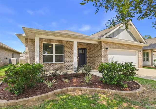 Photo 1 of Single family home for sale at 7457 Jamesville Rd, Pensacola, FL 32526 | MLS# 687054 | Listing updated on 2026-08-30
