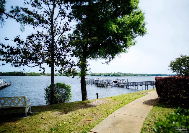 2nd image of 2895 Leahs Ln, Navarre, FL 32566 | MLS# 681427