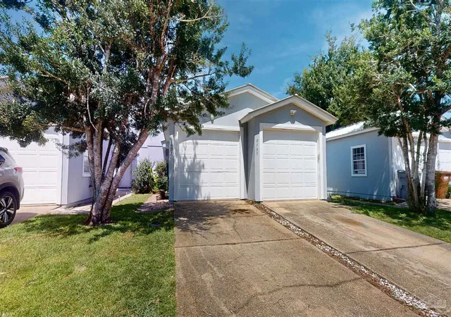 Photo 3 of Townhouse for sale at 2737 Bay Clb Dr, Navarre, FL 32566 | MLS# 686265 | Listing updated on 2026-09-06