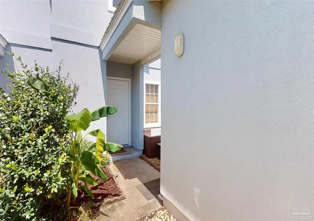 Photo 3 of Townhouse for sale at 2737 Bay Clb Dr, Navarre, FL 32566 | MLS# 686265 | Listing updated on 2026-09-06