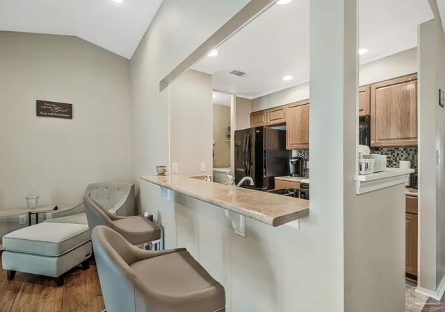 Listing Photo 4 - Condo for sale in building located at 601 E Burgess Rd, Pensacola, FL 32504 - Unit #F8