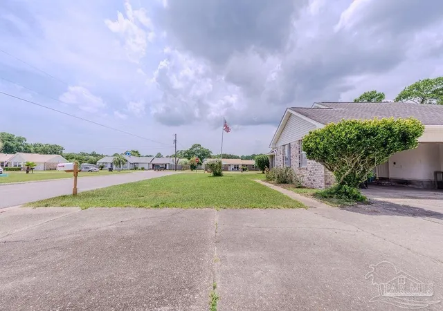 4th image of 8098 Conrad St, Pensacola, FL 32507 | MLS# 686933