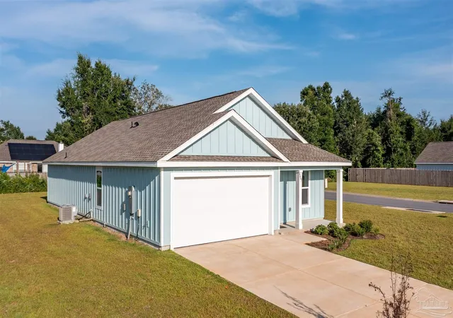 Photo 2 of Single family home for sale at 4665 Eagles Ridge Rd, Milton, FL 32571 | MLS# 687316 | Listing updated on 2026-08-24