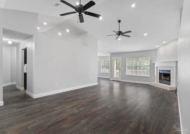 Photo 4 of Single family home for sale at 4798 Ribault Ln, Milton, FL 32570 | MLS# 687822 | Listing updated on 2026-10-03