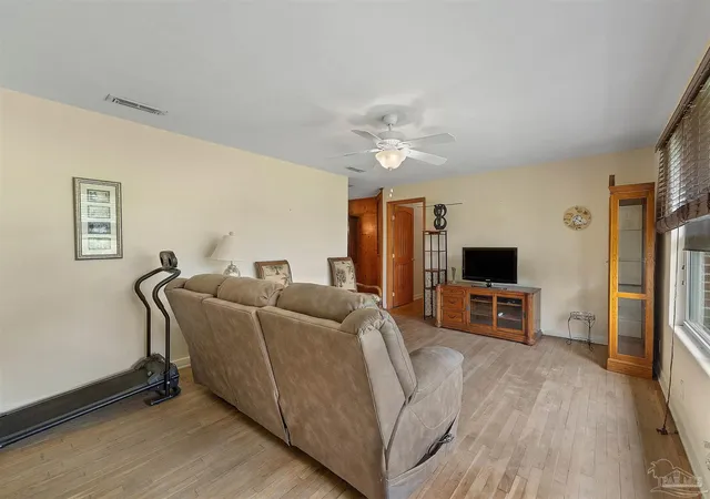 Photo 4 of Single family home for sale at 2345 Teate Ave, Pensacola, FL 32504 | MLS# 686741 | Listing updated on 2026-09-11