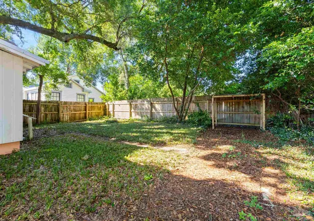 5th image of 7 Broadmoor Ln, Pensacola, FL 32507 | MLS# 686219