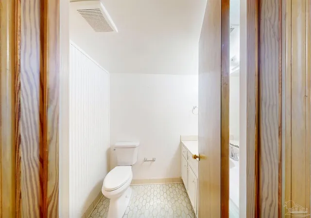 Photo 2 of Single family home for sale at 6002 Walton St, Pensacola, FL 32503 | MLS# 685985 | Listing updated on 2026-07-18