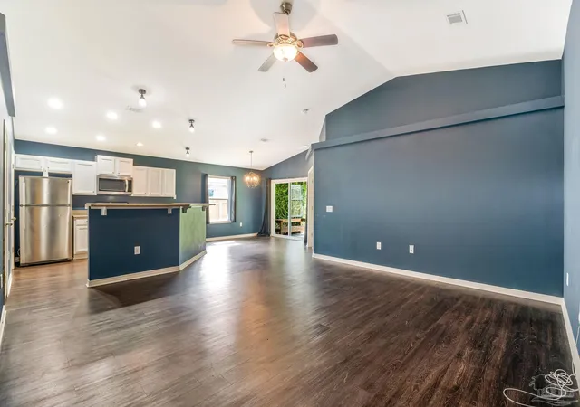 3rd image of 5849 Fairlands Rd, Milton, FL 32583 | MLS# 687847