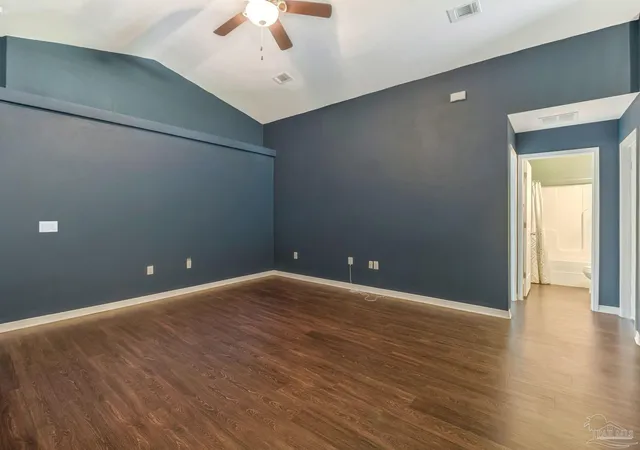 4th image of 5849 Fairlands Rd, Milton, FL 32583 | MLS# 687847