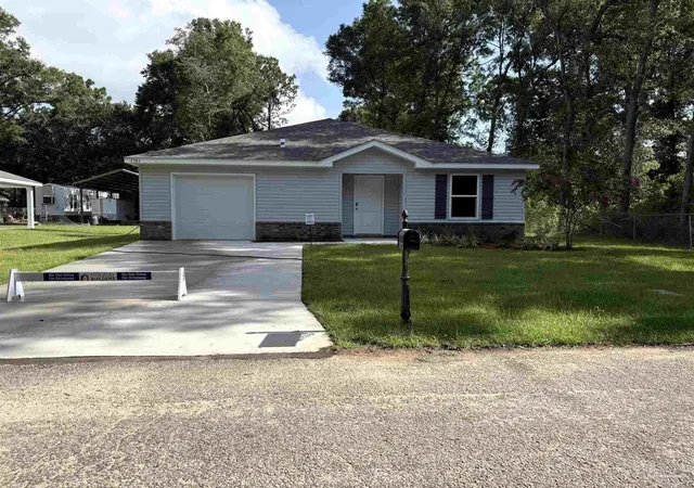 1st image of 5709 Meadow Rd, Milton, FL 32583 | MLS# 687573