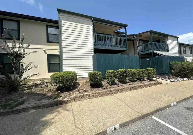 2nd image of 2299 Scenic Hwy #J5, Pensacola, FL 32503 | MLS# 687585