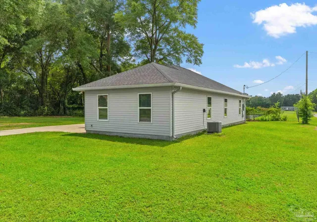 23rd image of 6361 Bayberry St, Milton, FL 32570 | MLS# 687808