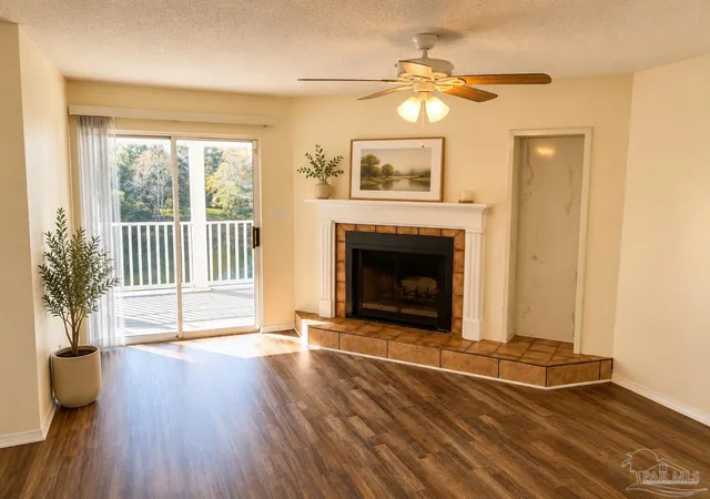 2nd image of 1500 E Johnson Ave #212, Pensacola, FL 32514 | MLS# 687486