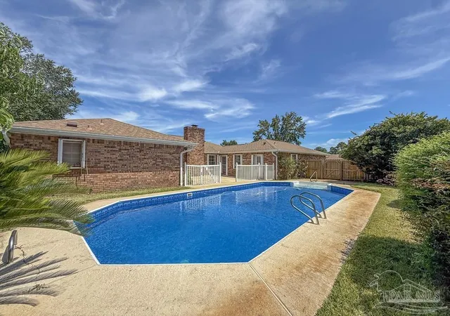 Photo 1 of Single family home for sale at 6921 Kitty Hawk Dr, Pensacola, FL 32506 | MLS# 687275 | Listing updated on 2026-08-13