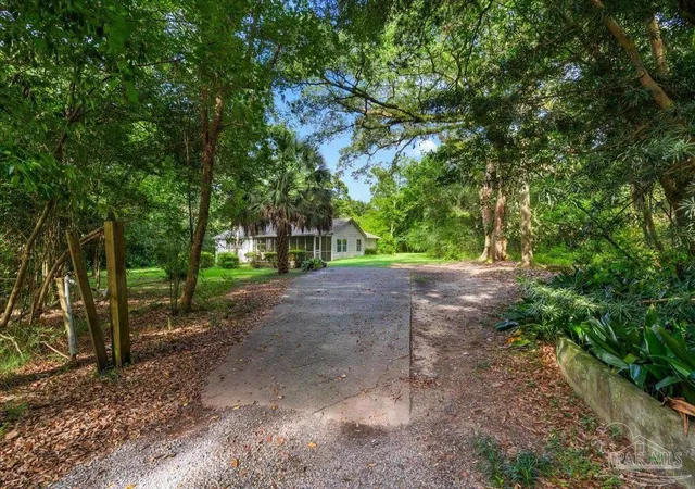 4th image of 6800 Hatcher Rd, Pensacola, FL 32506 | MLS# 686062