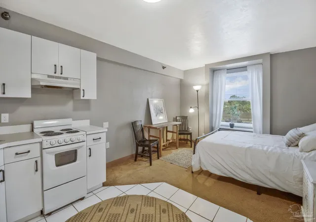 1st image of 224 E Garden St #404, Pensacola, FL 32502 | MLS# 687049