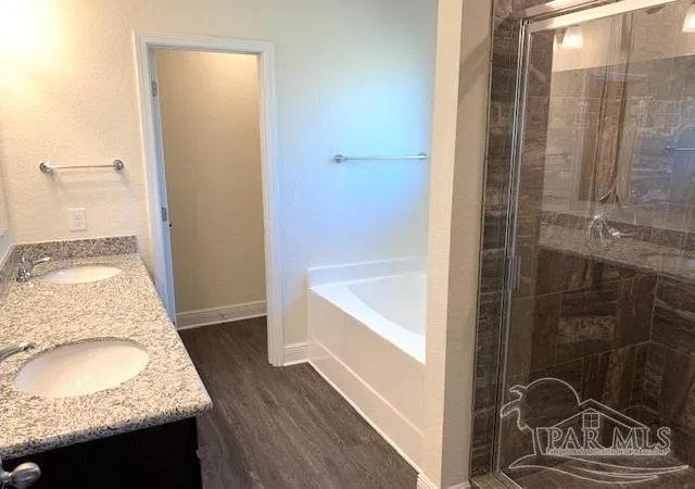Photo 2 of Sale Pending at 2505 Privet Berry Dr, Gulf Breeze, FL 32563 | MLS# 686224 | Listing updated on 2026-07-21