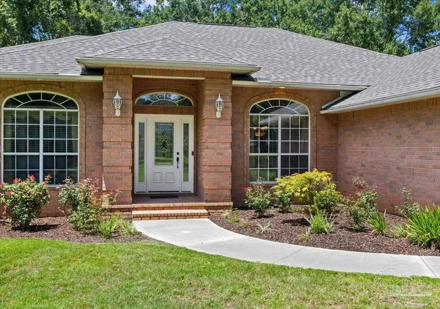 image of 964 Broken Arrow Ln, Cantonment, FL 32533 | MLS# 686294