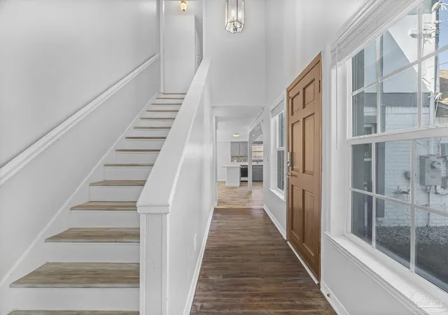 Photo 3 of Single family home for sale at 7408 Stiller Lake Rd, Pensacola, FL 32526 | MLS# 683543 | Listing updated on 2026-09-04