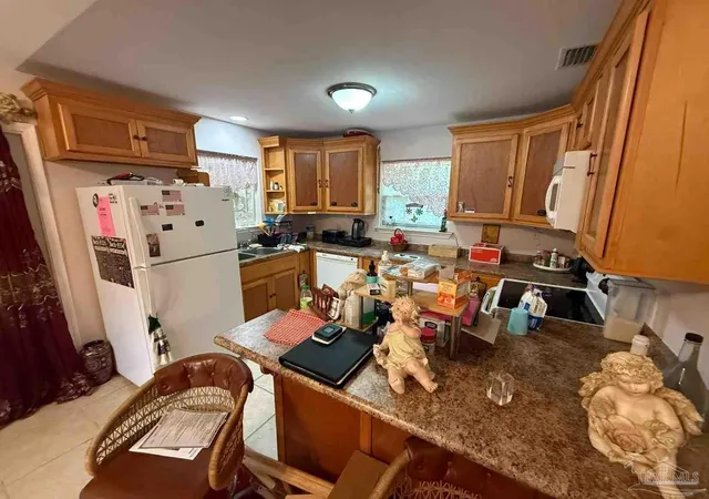 25th image of 2127 S Fairfield Dr, Pensacola, FL 32507 | MLS# 687371