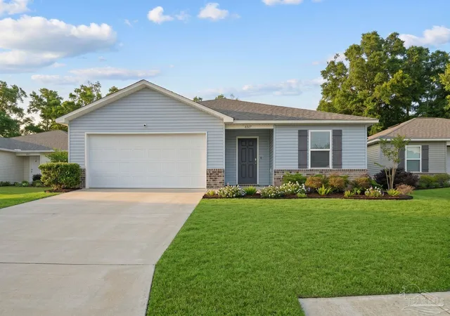 Photo 1 of Single family home for sale at 6517 June Bug Dr, Milton, FL 32583 | MLS# 681846 | Listing updated on 2026-08-11