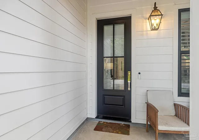 3rd image of 1608 E Hernandez St, Pensacola, FL 32503 | MLS# 686481