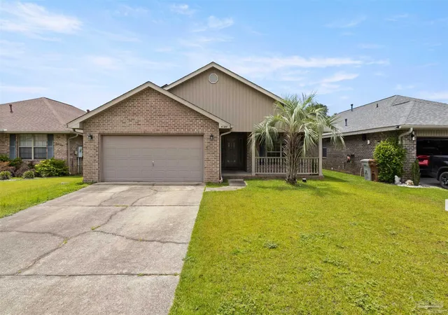 Photo 1 of Single family home for sale at 4187 Roosevelt Way, Milton, FL 32583 | MLS# 686975 | Listing updated on 2026-10-07