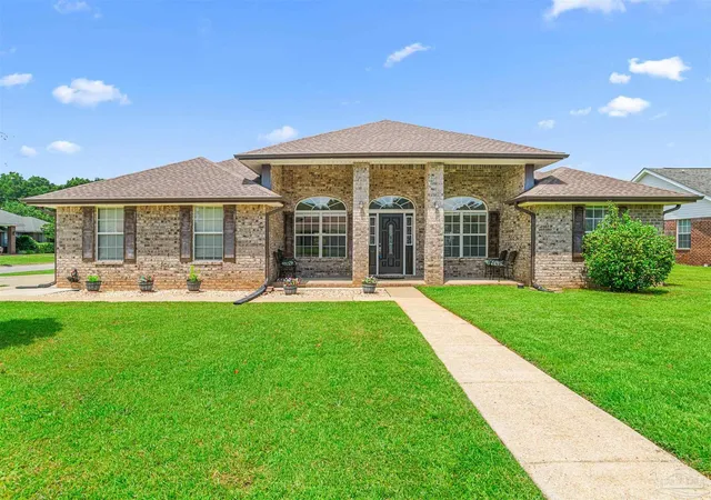 Photo 1 of Single family home for sale at 4777 Oscar Ln, Milton, FL 32571 | MLS# 685992 | Listing updated on 2026-08-24
