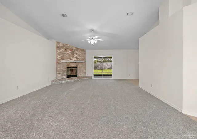 Photo 3 of Single family home for sale at 9568 Brentwood Blvd, Navarre, FL 32566 | MLS# 687235 | Listing updated on 2026-09-05