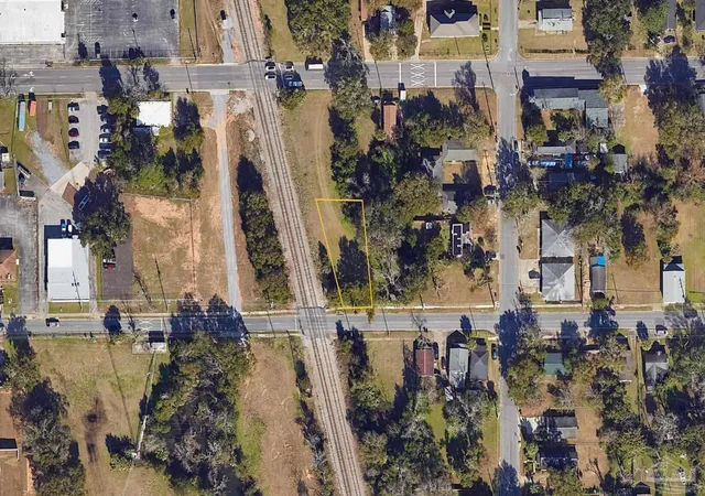 Photo 1 of Land for sale at 100 E Jordan St #18, Pensacola, FL 32503 | MLS# 686941 | Listing updated on 2026-09-17