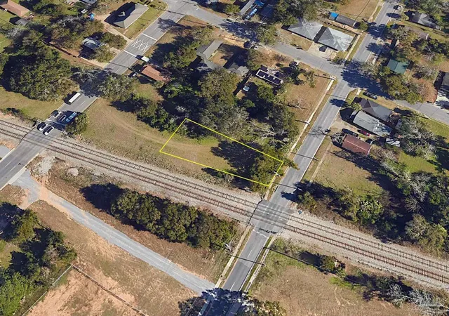 Photo 4 of Land for sale at 100 E Jordan St #18, Pensacola, FL 32503 | MLS# 686941 | Listing updated on 2026-09-17