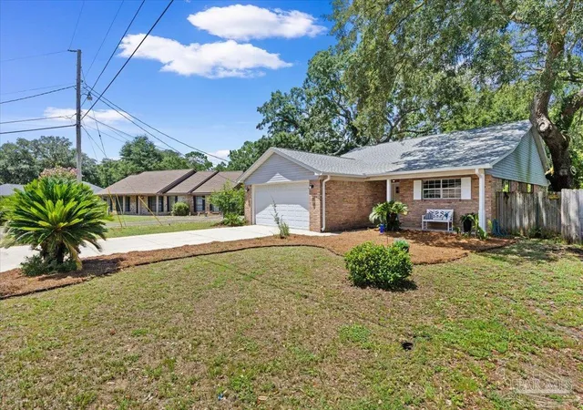 Single family home for sale at 7412 St James Pl, Pensacola, FL 32506 | MLS# 687571 | Listing updated on 2026-09-23