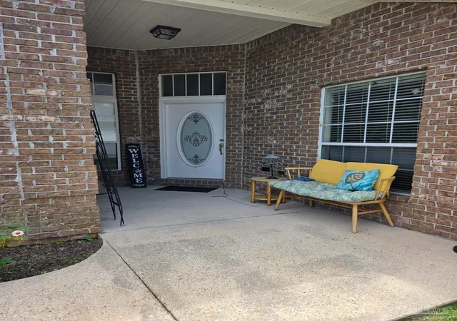 Photo 1 of Single family home for sale at 4613 Isles Dr, Pensacola, FL 32507 | MLS# 687812 | Listing updated on 2026-10-01
