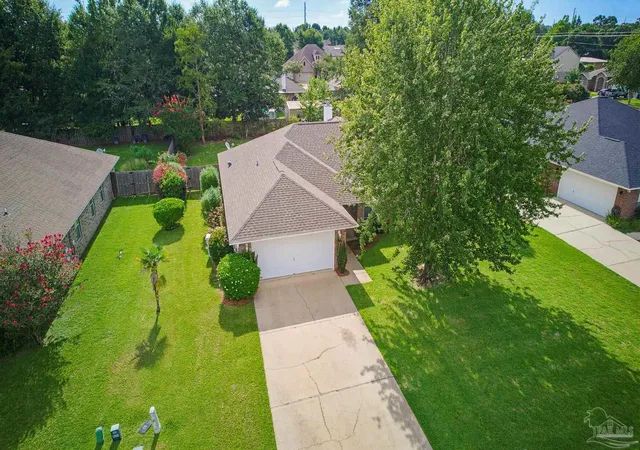 2nd image of 4730 Spears St, Milton, FL 32571 | MLS# 687411