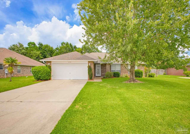 Photo 3 of Single family home for sale at 4730 Spears St, Milton, FL 32571 | MLS# 687411 | Listing updated on 2026-09-06
