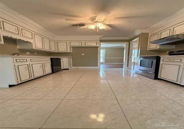 Photo 3 of Single family home for sale at 6996 Forshalee St, Pensacola, FL 32503 | MLS# 686850 | Listing updated on 2026-08-21