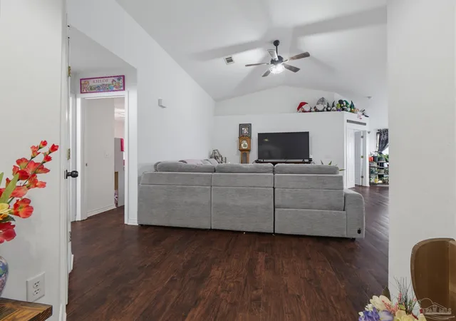 Photo 4 of Single family home for sale at 10595 Wilderness Ln, Pensacola, FL 32534 | MLS# 686651 | Listing updated on 2026-07-29
