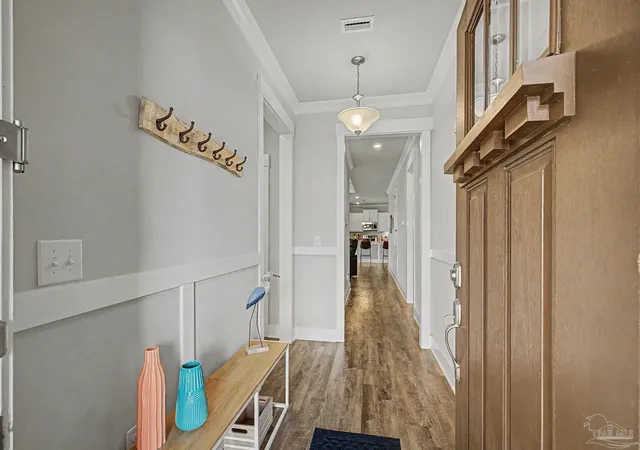 Photo 3 of Single family home for sale at 6010 Twenty One Oaks Dr, Pensacola, FL 32526 | MLS# 687118 | Listing updated on 2026-08-12