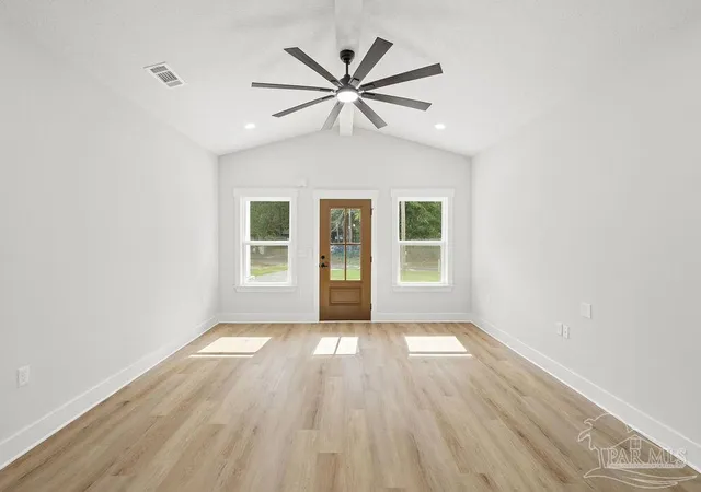 Photo 3 of Single family home for sale at 3261 Glade Dr, Milton, FL 32570 | MLS# 685562 | Listing updated on 2026-09-17
