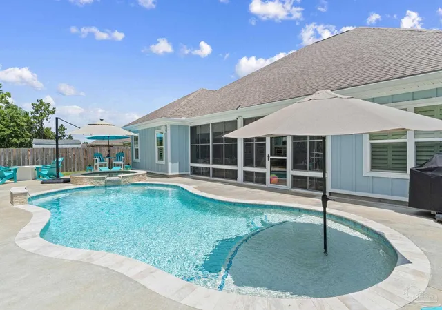 Photo 3 of Single family home for sale at 6074 Forest Bay Ave, Gulf Breeze, FL 32563 | MLS# 687076 | Listing updated on 2026-10-06