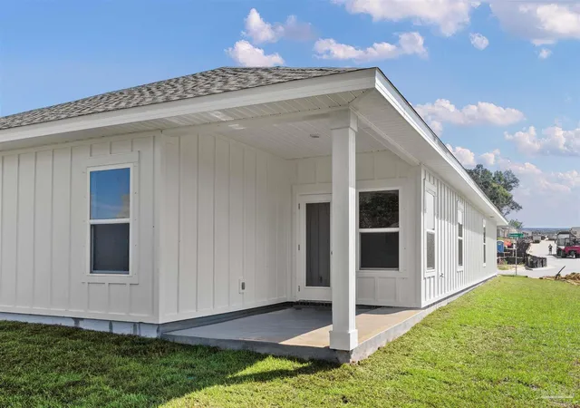 image of 3679 Fallschase Blvd, Pensacola, FL 32526 | MLS# 686419