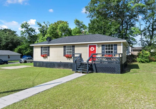 Photo 1 of Single family home for sale at 1805 Dr Martin Luther King Jr, Pensacola, FL 32503 | MLS# 685519 | Listing updated on 2026-10-23