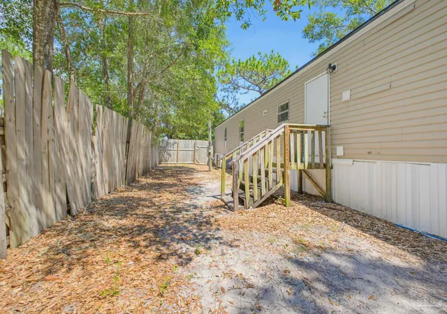 47th image of 2981 Crittenden Dr, Navarre, FL 32566 | MLS# 687376