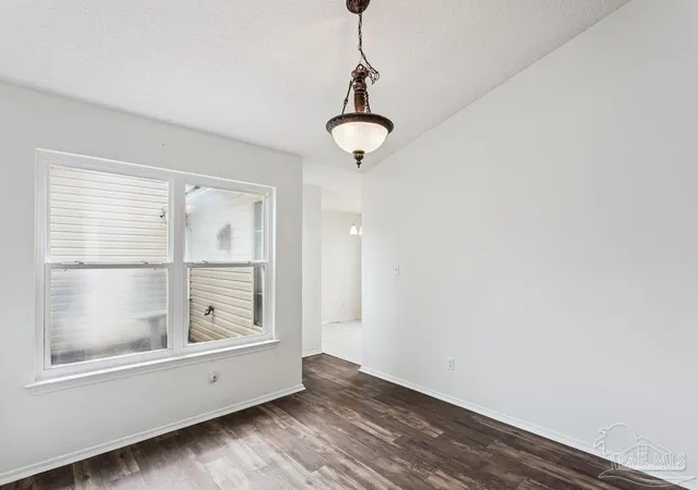 5th image of 384 Mirabelle Dr, Pensacola, FL 32514 | MLS# 687057