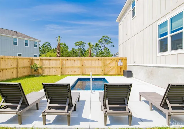 3rd image of 14326 Gardenglen Dr, Pensacola, FL 32507 | MLS# 687848