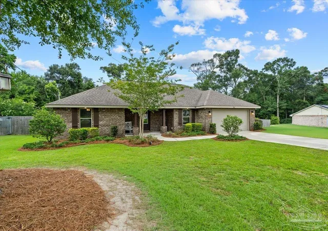 Photo 3 of Sale Pending at 1016 Rachel Cir, Cantonment, FL 32533 | MLS# 685922 | Listing updated on 2026-08-18