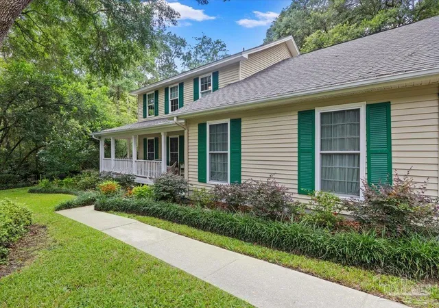 Photo 3 of Sale Pending at 1207 Creek Brg Rd, Pensacola, FL 32514 | MLS# 687412 | Listing updated on 2026-09-12