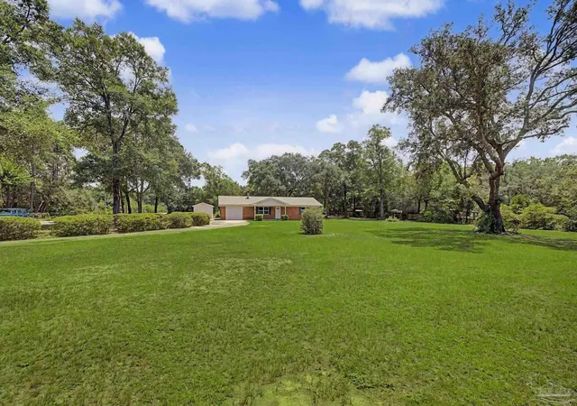 Photo 3 of Single family home for sale at 7867 S Airport Rd, Milton, FL 32583 | MLS# 686777 | Listing updated on 2026-10-01